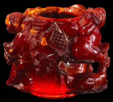 Succinum, el ámbar en la antigua Roma