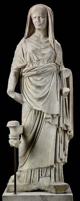 Vestales, las sacerdotisas de Vesta en la antigua Roma Vestales, las sacerdotisas de Vesta en la antigua Roma