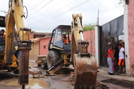 Continúa la modernización de vialidades en toda la Capital y delegaciones Continúa la modernización de vialidades en toda la Capital y delegaciones