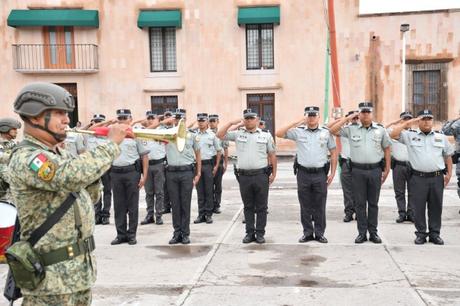Ayuntamiento de Soledad y Guardia Nacional fortalecen valores cívicos con honores a la Bandera