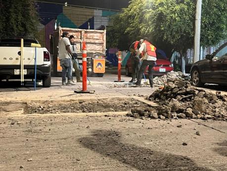 Gobierno de la Capital intensifica bacheo con el programa “Por Buen Camino”