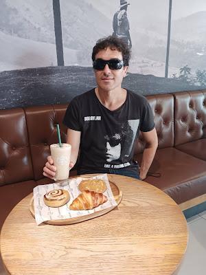 Delicioso Desayuno en el Starbucks Delicioso Desayuno en el Starbucks