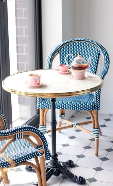 De la terraza al salón: cómo integrar muebles de jardín en el interior (sin que parezca un apaño)