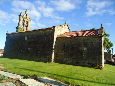 IGLESIA DE SAN PAIO DE BUSCÁS Fachada Sur ROMÁNICO EN EL CAMINO INGLÉS IGLESIA DE SAN PAIO DE BUSCÁS Fachada Sur
