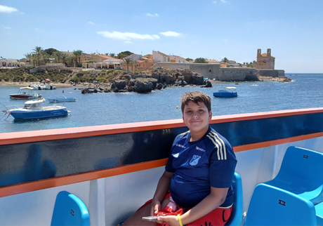 Excursión a Tabarca en catamarán con visión submarina desde Santa Pola Excursión a Tabarca en catamarán con visión submarina desde Santa Pola