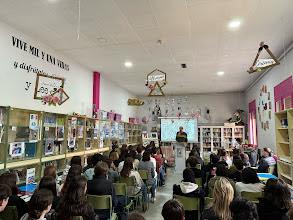 No estamos tan lejos los unos de los otros