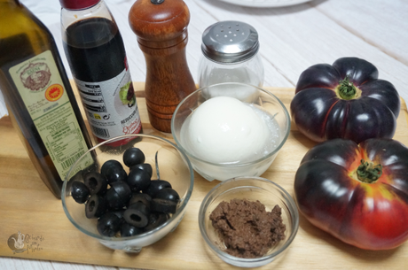 Ensalada de tomate con burrata
