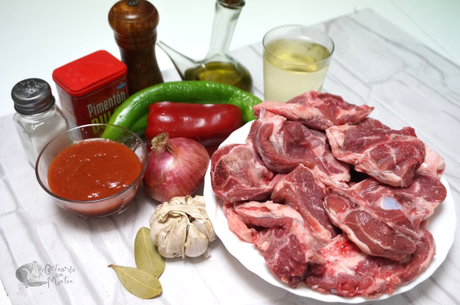 Cordero en salsa de verduras