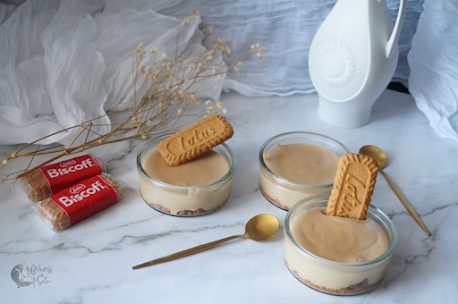 Vasitos de crema con galletas Lotus