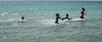 Edward Berger, Claire Denis, Dolores Fonzi, Joachim Lafosse, Olmo Omerzu, Xiaoyu Qin y James Vanderbilt se unen al concurso de la Sección Oficial El debut de Juliette Binoche como directora y la nueva película de Junji Sakamoto participarán en las Proy... Edward Berger, Claire Denis, Dolores Fonzi, Joachim Lafosse, Olmo Omerzu, Xiaoyu Qin y James Vanderbilt se unen al concurso de la Sección Oficial El debut de Juliette Binoche como directora y la nueva película de Junji Sakamoto participarán en las Proy...