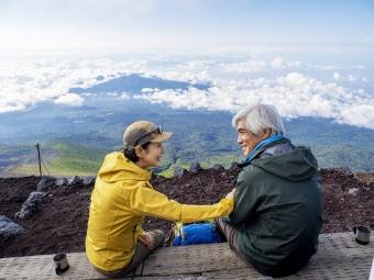 Edward Berger, Claire Denis, Dolores Fonzi, Joachim Lafosse, Olmo Omerzu, Xiaoyu Qin y James Vanderbilt se unen al concurso de la Sección Oficial El debut de Juliette Binoche como directora y la nueva película de Junji Sakamoto participarán en las Proy...