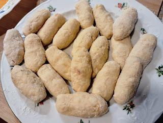 CROQUETAS DE GAZPACHUELO MALAGUEÑO