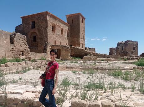 BLOGSSIPGIRL TE ANIMA A DESCUBRIR: CASTILLO DE MONTEARAGÓN EN QUICENA (HUESCA)