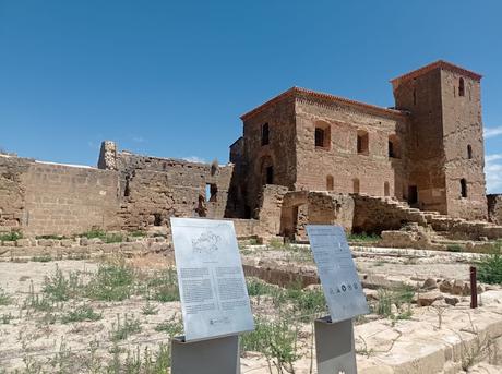 BLOGSSIPGIRL TE ANIMA A DESCUBRIR: CASTILLO DE MONTEARAGÓN EN QUICENA (HUESCA)
