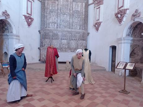 BLOGSSIPGIRL TE ANIMA A DESCUBRIR: CASTILLO DE MONTEARAGÓN EN QUICENA (HUESCA)