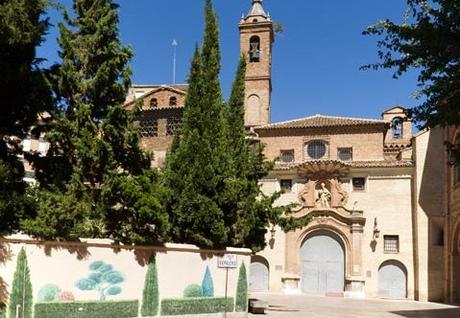 BLOGSSIPGIRL TE ANIMA A DESCUBRIR: MONASTERIO DE LA RESURRECCIÓN. UNA JOYA, UN REMANSO DE PAZ EN EL CENTRO DE ZARAGOZA