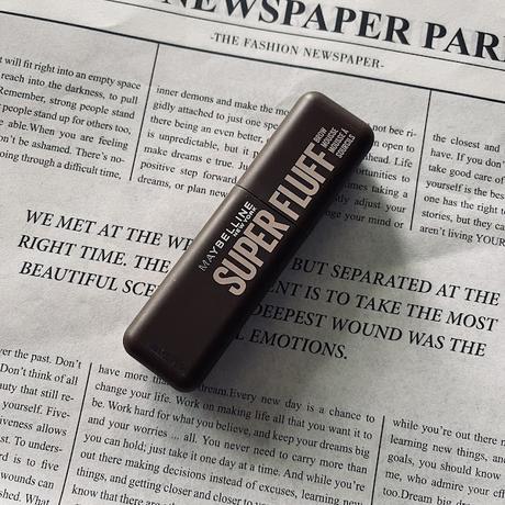 maybelline mousse gel para las cejas