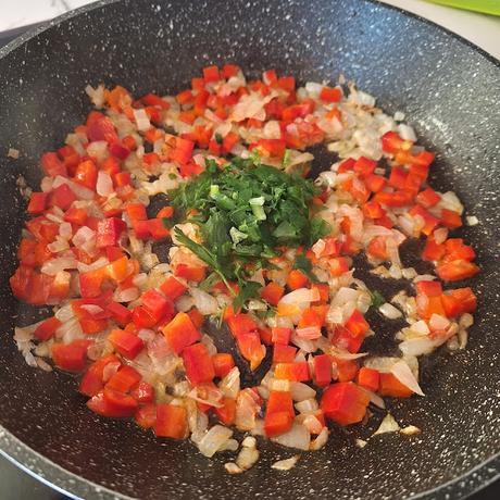 Empanadillas de pollo y verduras en airfryer