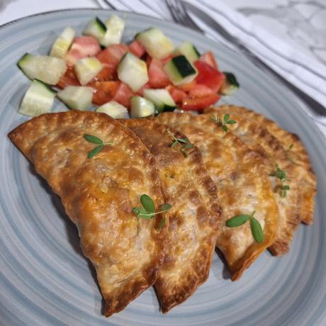 Empanadillas de pollo y verduras en airfryer