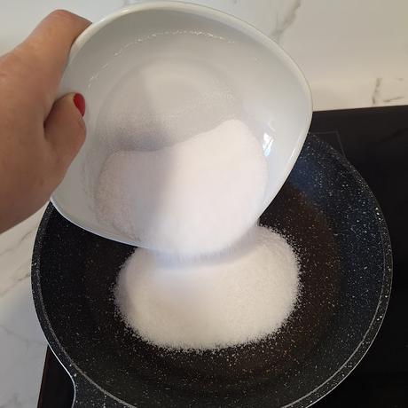 Caramelo líquido para flanes o postres