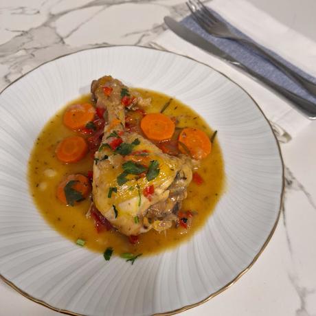 Jamoncitos de pollo guisado a la cerveza