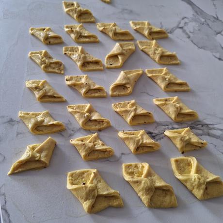 Pestiños con azucar y canela