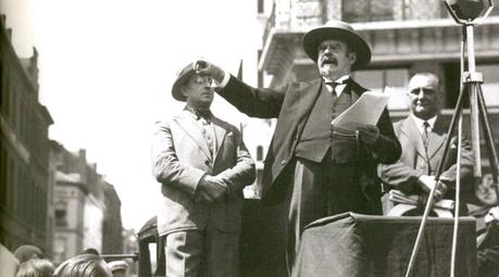 Ministro de Justicia belga, Emile Vandervelde