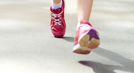 Caminar rápido 15 minutos al día