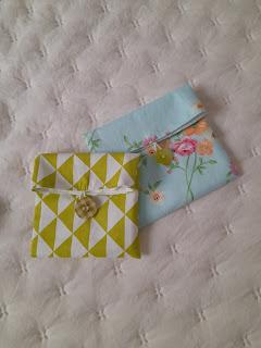 COMO APROVECHO TELAS Y BOTONES COMO APROVECHO TELAS Y BOTONES