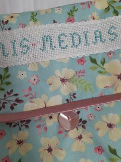 Estuche guardamedias 