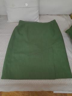 CHALECO + FALDA DE LINO CHALECO + FALDA DE LINO