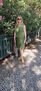 CHALECO + FALDA DE LINO CHALECO + FALDA DE LINO