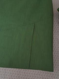 CHALECO + FALDA DE LINO CHALECO + FALDA DE LINO