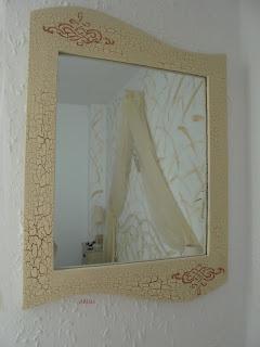 UNOS VIEJOS ESPEJOS UNOS VIEJOS ESPEJOS