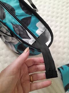 FALDA + BOLSO CON FLORES FALDA + BOLSO CON FLORES