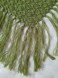 CHAL VERDE CON FLECOS CHAL VERDE CON FLECOS