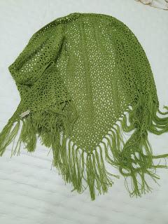 CHAL VERDE CON FLECOS CHAL VERDE CON FLECOS