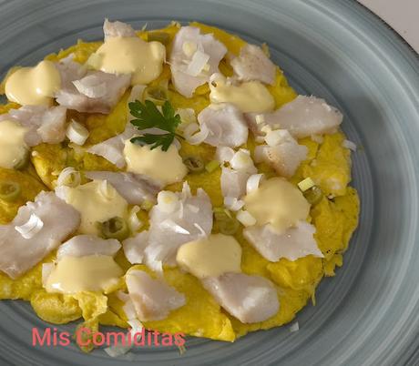 TORTILLA VAGA DE BACALAO, MAYONESA DE SU PILPIL,CEBOLLETA Y PIPARRAS
