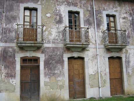 LA CASA DE LOS MASONES EN SELLAÑO (PONGA) ATURIAS LA CASA DE LOS MASONES EN SELLAÑO (PONGA) ATURIAS