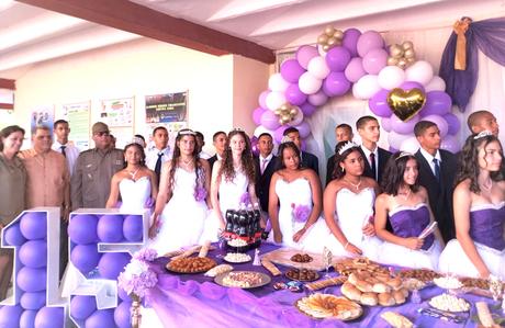 Quince años entre princesas y galanes