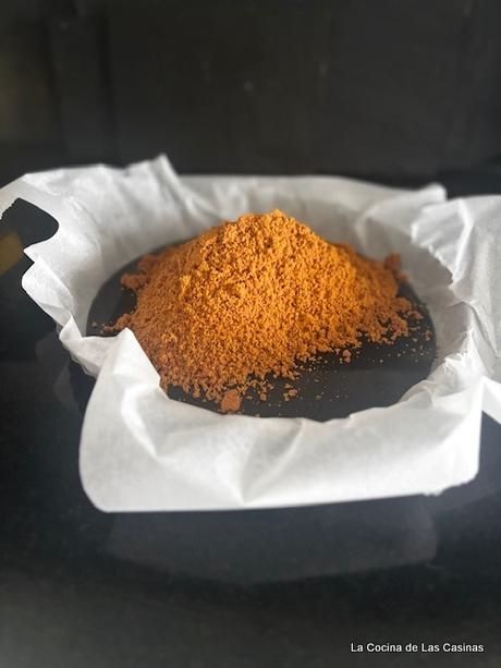 Tarta de queso con base de galleta Lotus y Crema de Yema Tarta de queso con base de galleta Lotus y Crema de Yema