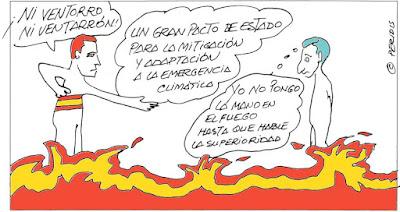 Perros y coches contra un toro en Guadalajara. Perros y coches contra un toro en Guadalajara.