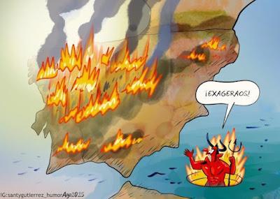 Perros y coches contra un toro en Guadalajara. Perros y coches contra un toro en Guadalajara.