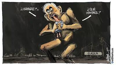 Perros y coches contra un toro en Guadalajara. Perros y coches contra un toro en Guadalajara.