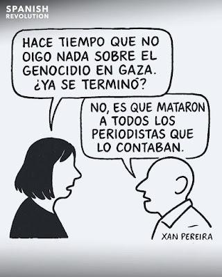 Perros y coches contra un toro en Guadalajara. Perros y coches contra un toro en Guadalajara.