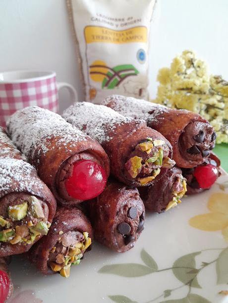 Cannoli de lentejas con crema de chocolate Cannoli de lentejas con crema de chocolate