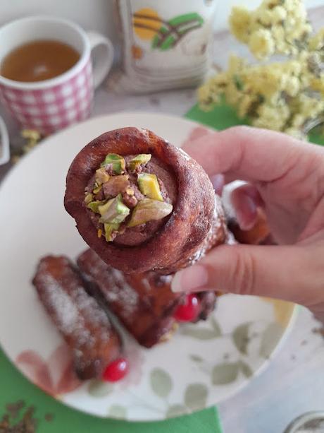 Cannoli de lentejas con crema de chocolate Cannoli de lentejas con crema de chocolate