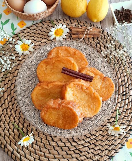 Torrijas clásicas de leche y vainilla Torrijas clásicas de leche y vainilla