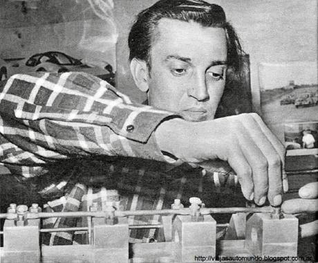 Umenio Valderrey preparador de motores y constructor de fuera de serie Umenio Valderrey preparador de motores y constructor de fuera de serie