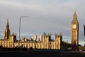 376021 10150436655491277 542171276 8818547 1203912292 n1 300x200 Las vacaciones de shopping de Sabrina y Elisa